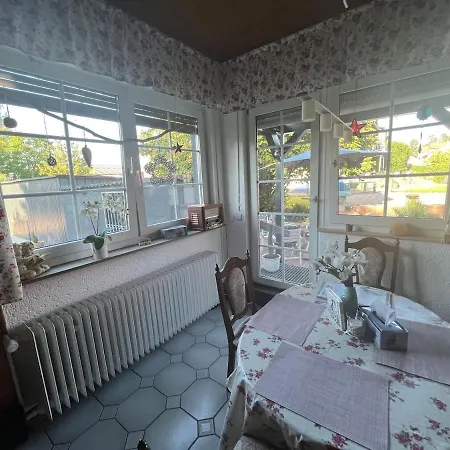 Idyllische Gaestehaus Im Gruenen * Altenstadt (Hessen)