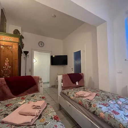 Idyllische Gaestehaus Im Gruenen