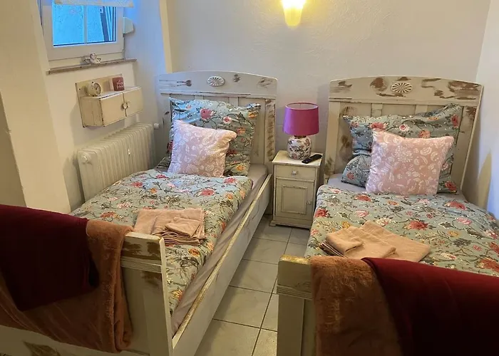 Idyllische Gaestehaus Im Gruenen